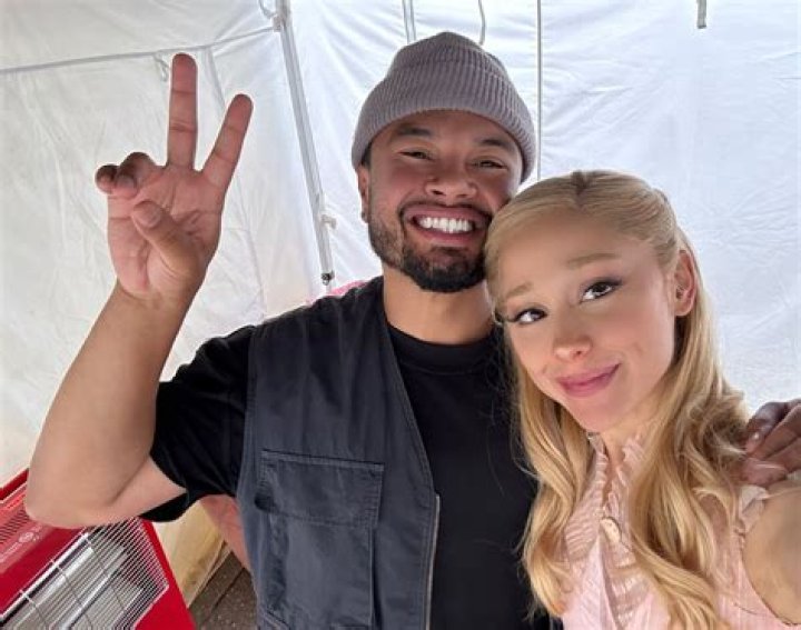 Alfredo Flores Bio (Wiki) 