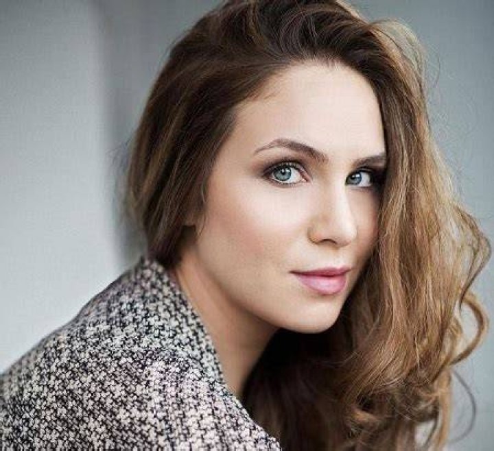 Amber Goldfarb Bio (Wiki) 
