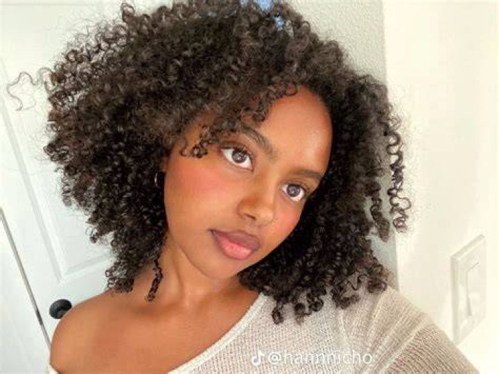 Annarah Cymone Bio (Wiki) 