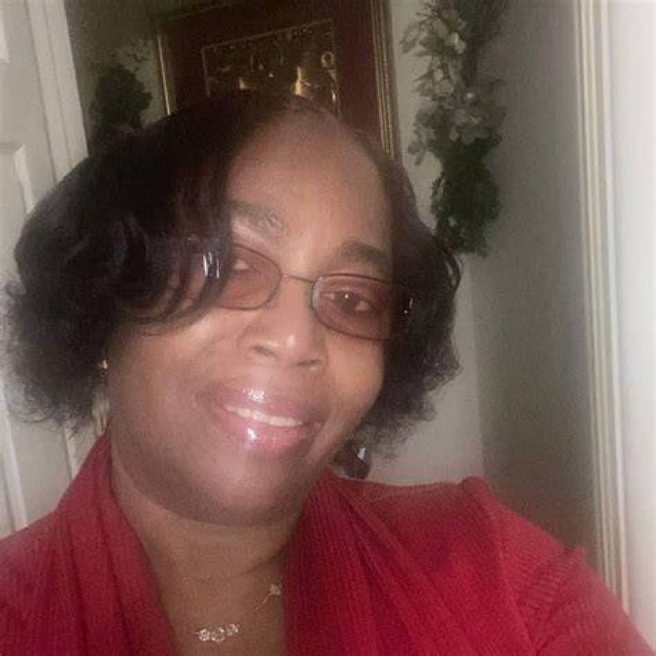 Barbara Moore Bio (Wiki) 