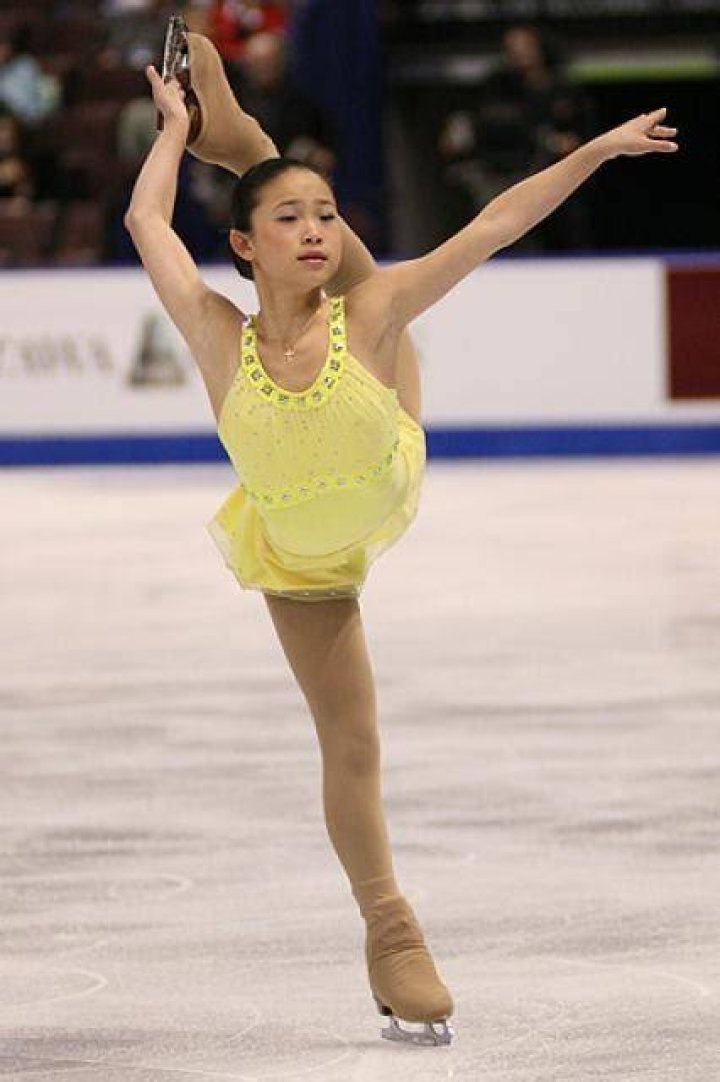 Caroline Zhang Bio (Wiki) 