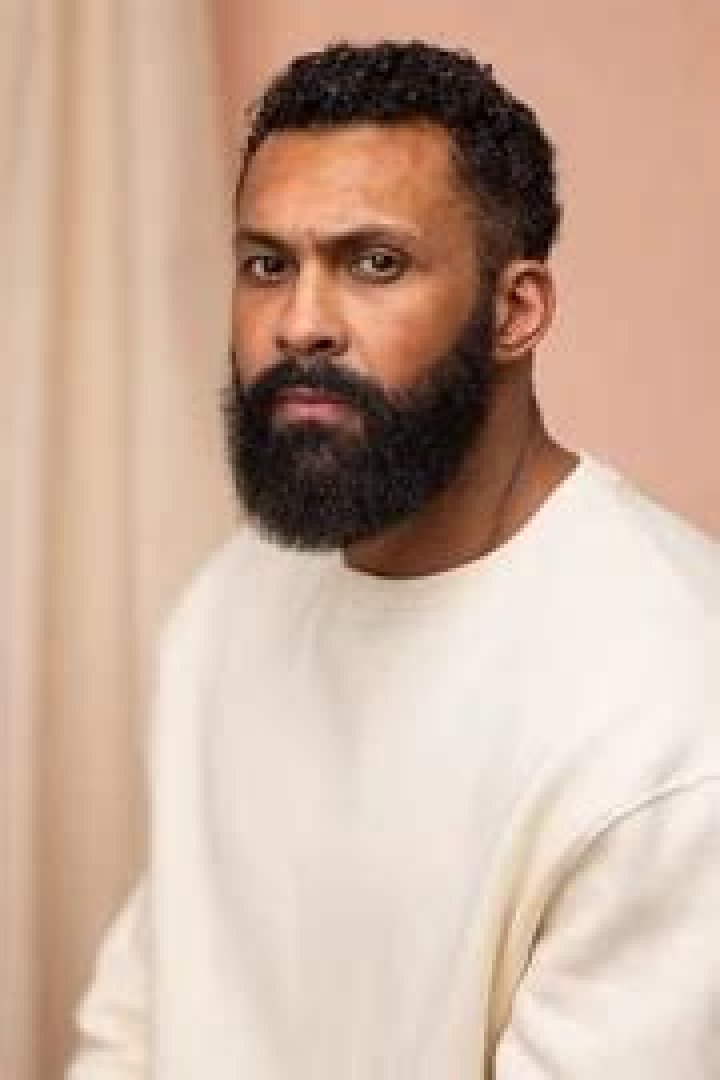 Chi Lewis-Parry Bio (Wiki) 