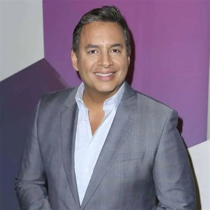 Daniel Sarcos - Age, Family, Bio