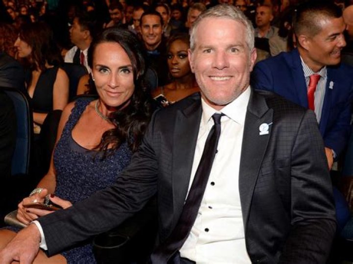 Deanna Favre Deanna Favre