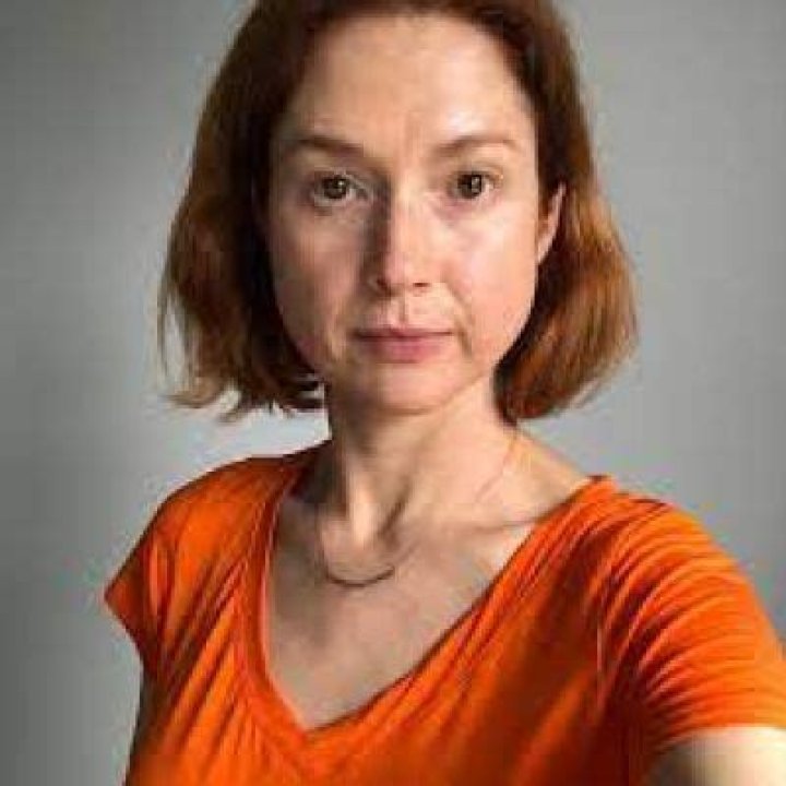 Ellie Kemper Bio (Wiki) 