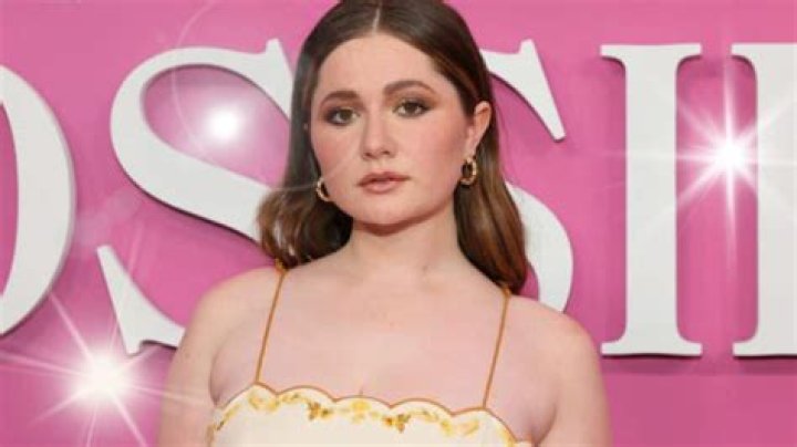 Emma Kenney Bio (Wiki) 