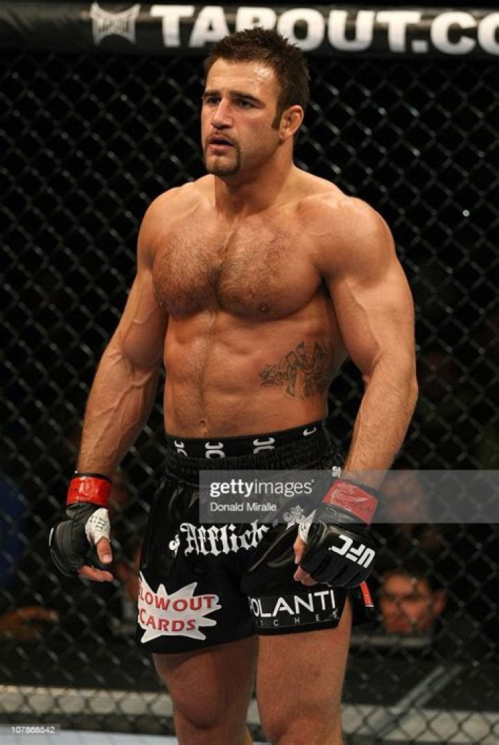 Former UFC Fighter Phil Baroni Arrested in Mexico for Allegedly Killing Girlfriend Former UFC Fighter Phil Baroni Arrested in Mexico for Allegedly Killing Girlfriend