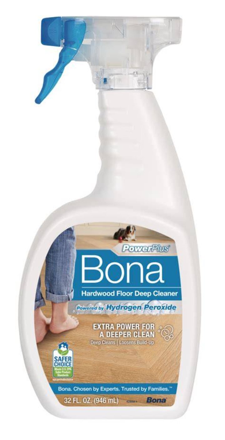 How do you mix Bona floor cleaner?