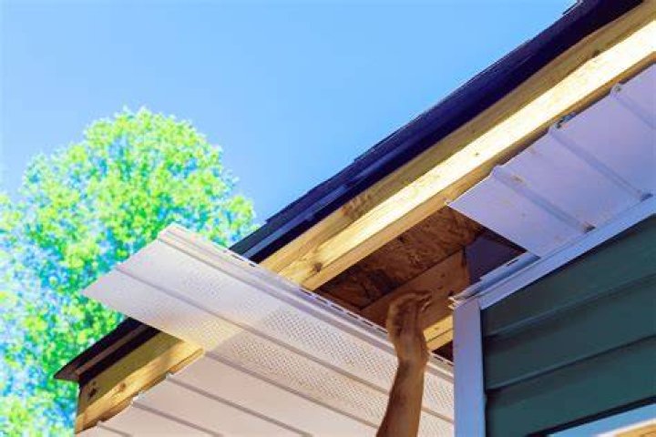 How do you open aluminum soffit?