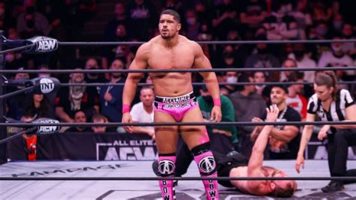 How is wrestler Anthony Bowens dealing with hate regarding his sexuality? How is wrestler Anthony Bowens dealing with hate regarding his sexuality?