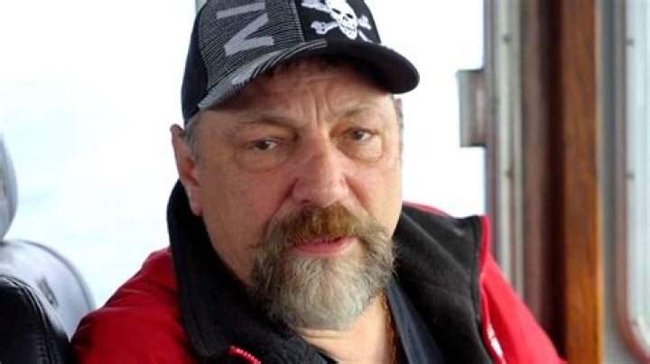 Johnathan Hillstrand photo 2