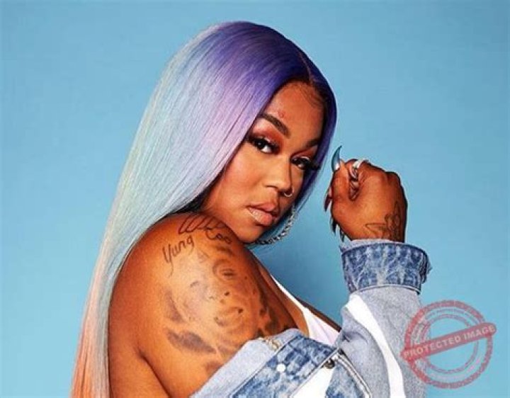 Jucee Froot Bio (Wiki) 