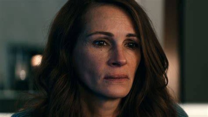 Julia Roberts is stressed about her elder brother, Eric Roberts’ upcoming tell-all book! Julia Roberts is stressed about her elder brother, Eric Roberts’ upcoming tell-all book!