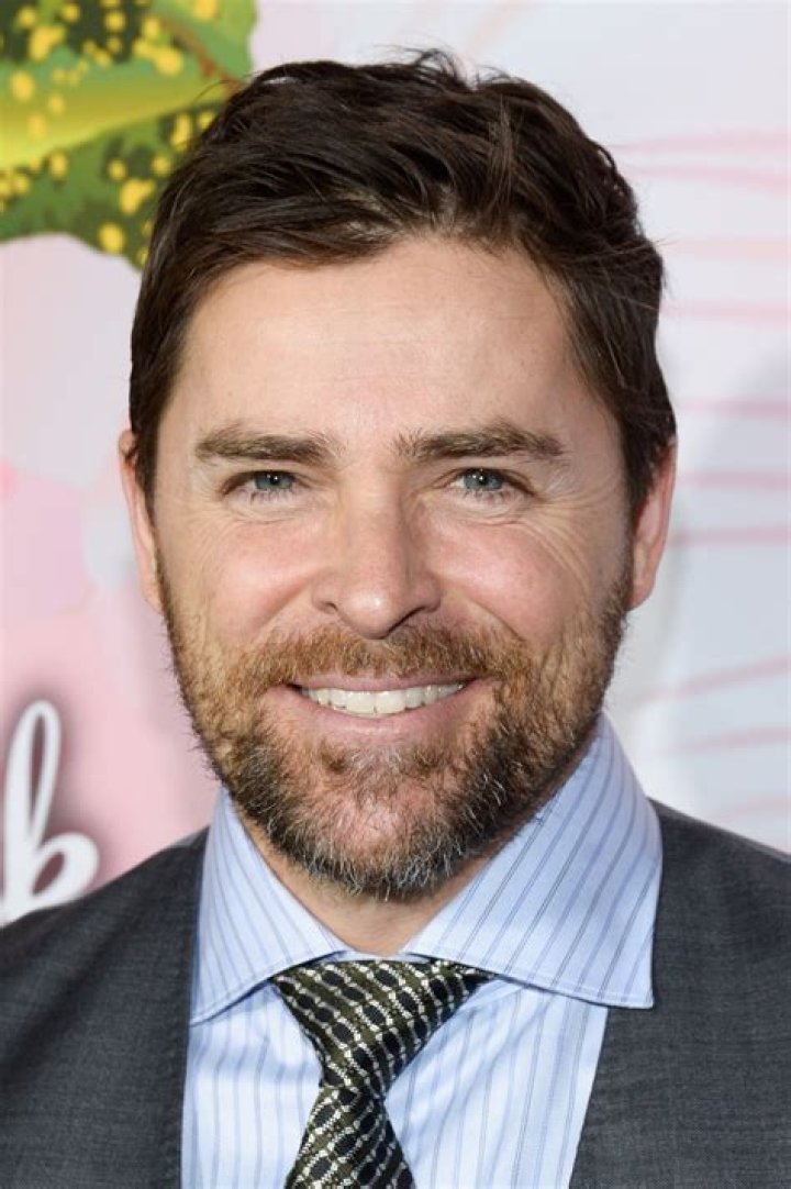 Kavan Smith - Age, Family, Bio