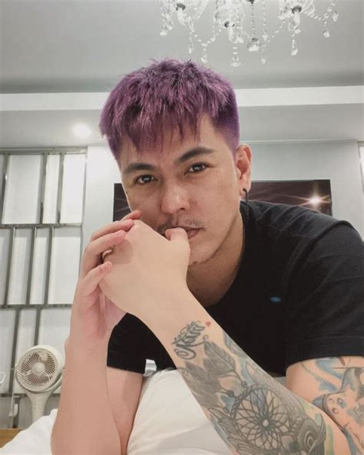Keith Talens Bio (Wiki) 
