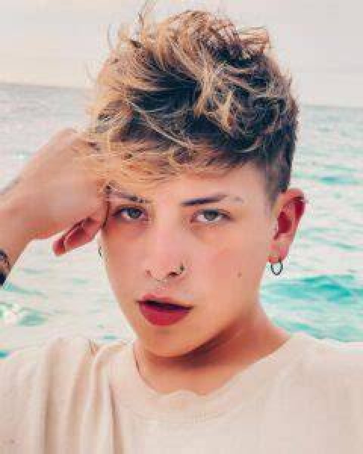 Kevlex Pazmiño Bio (Wiki) 
