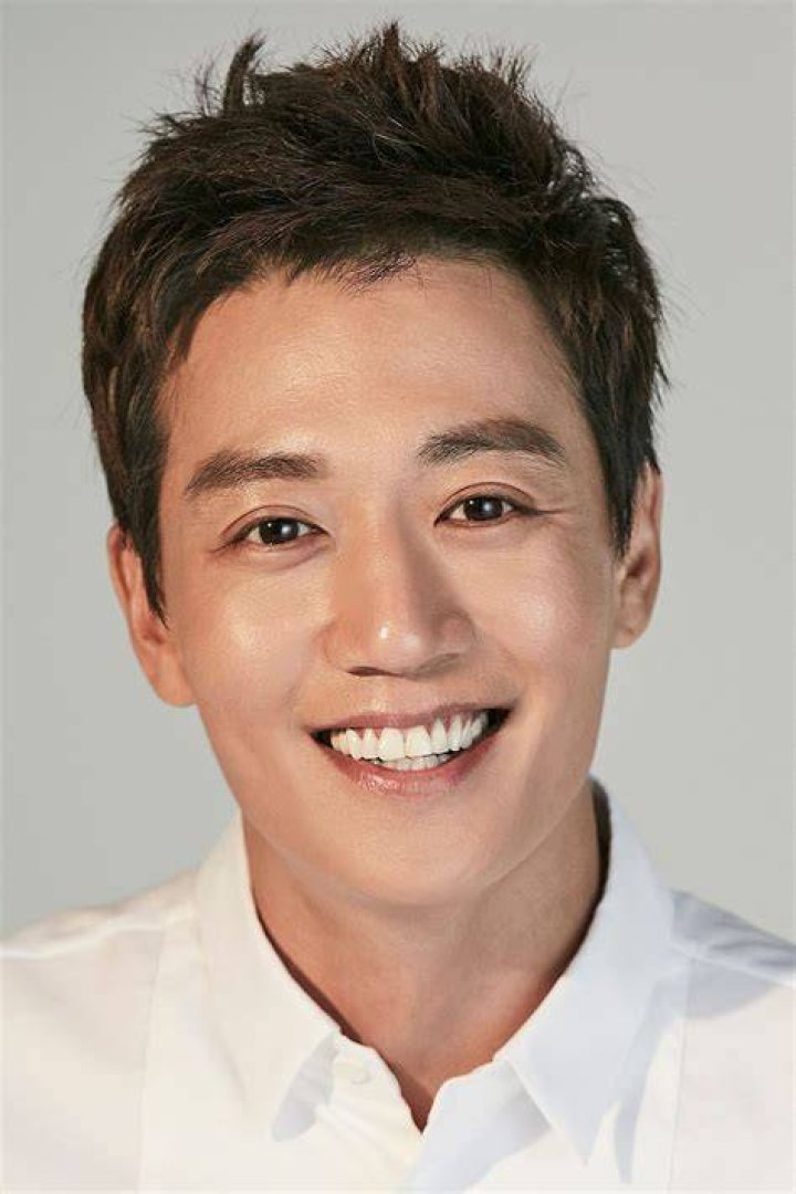 Kim Rae-won Bio (Wiki) 
