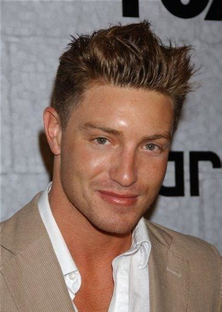 Lane Garrison Bio (Wiki) 