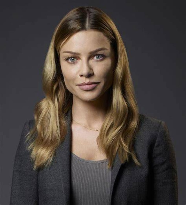 Lauren German Bio (Wiki) 