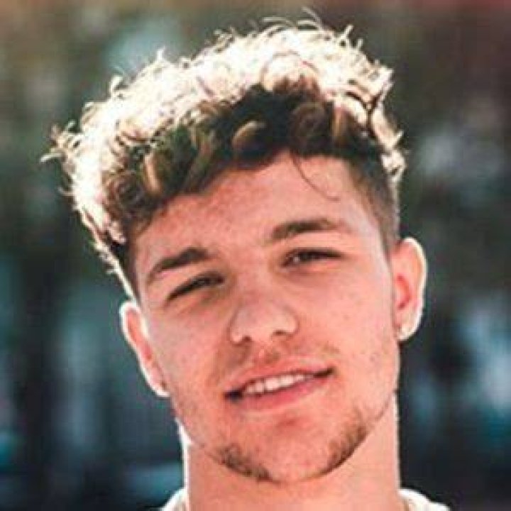 Lucas Ollinger Bio (Wiki) 