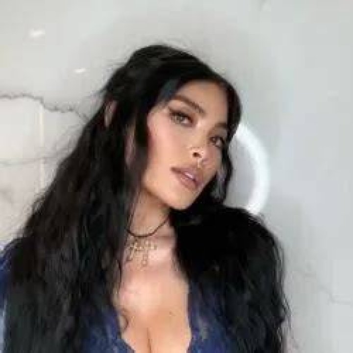 Mariqueen Maandig Pets
