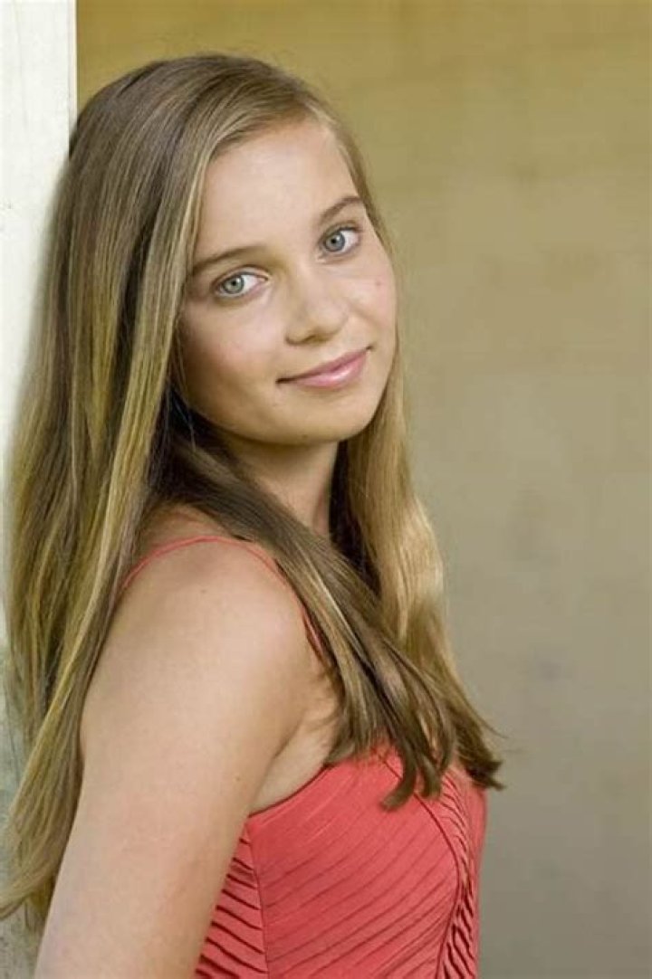 Marny Kennedy Bio (Wiki) 
