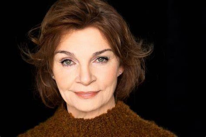 Martha Hackett Bio (Wiki) 