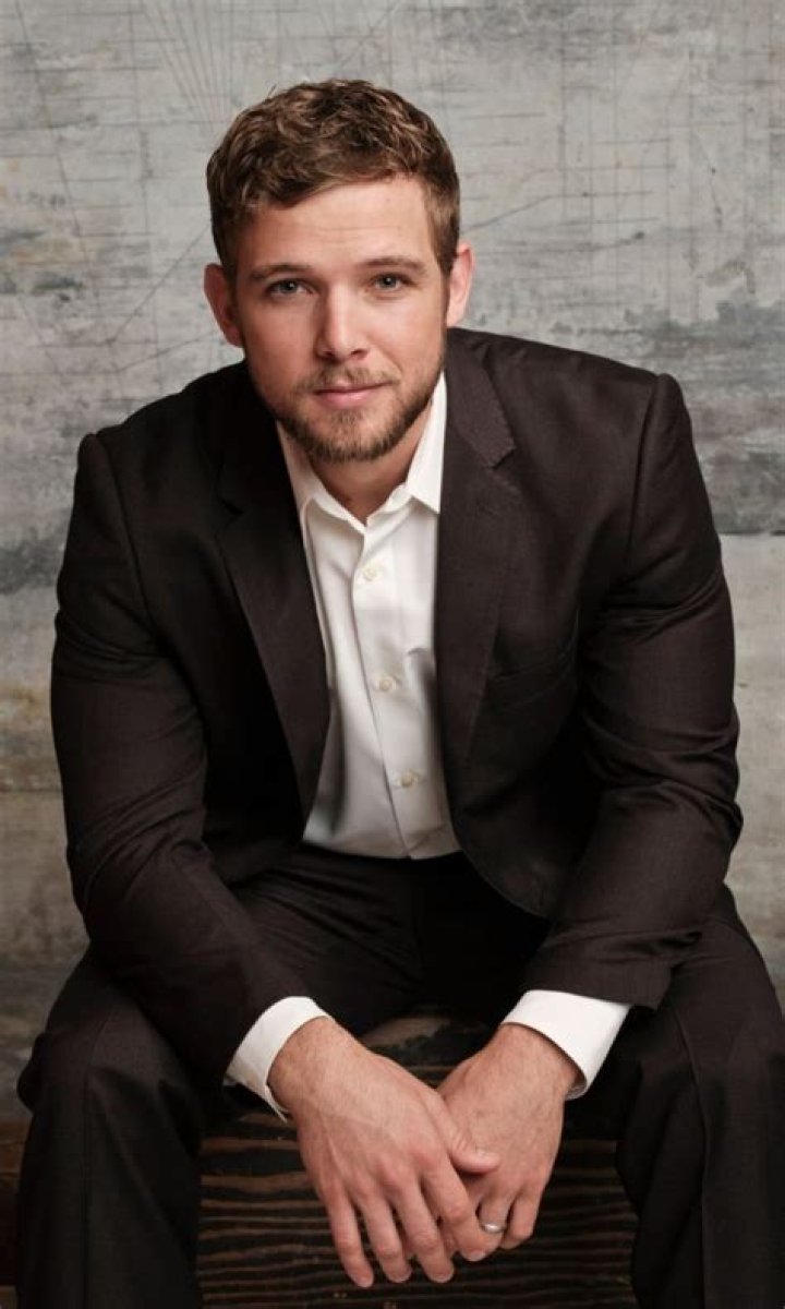 Max Thieriot Bio (Wiki) 