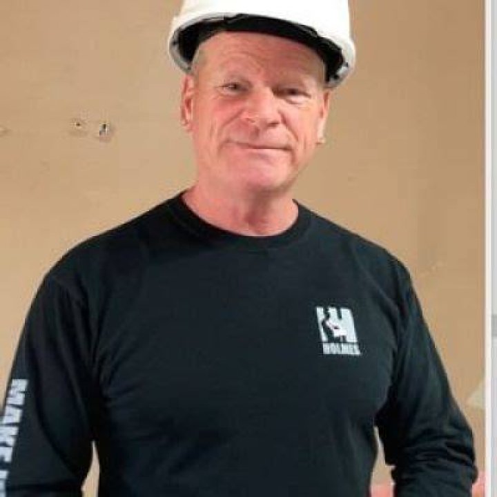 Mike Holmes Bio (Wiki) 