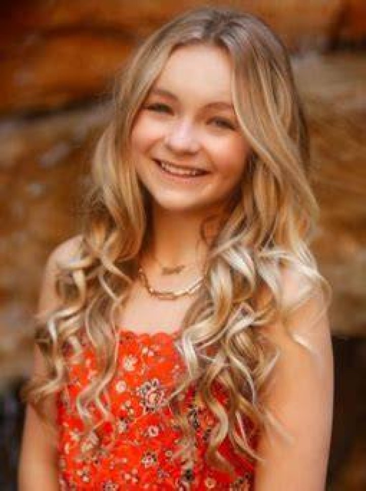 Pressley Hosbach Bio (Wiki) 