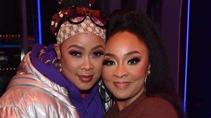 Rapper Da Brat has come out as a lesbian and introduced her girlfriend to the world!