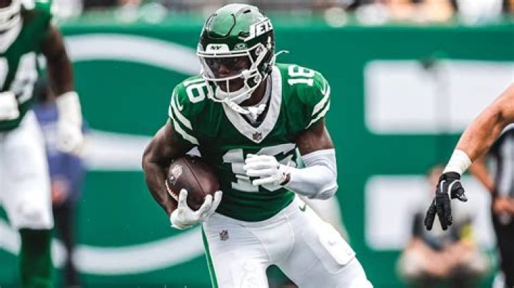 Tyler Johnson (NFL) Bio (Wiki) 