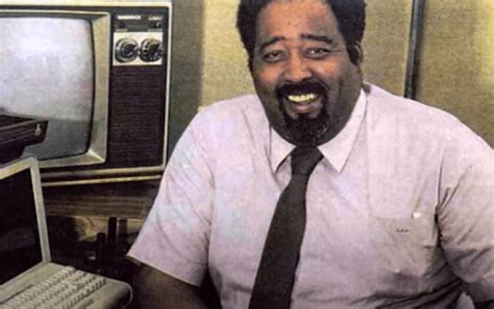 When did Gerald Jerry Lawson die?