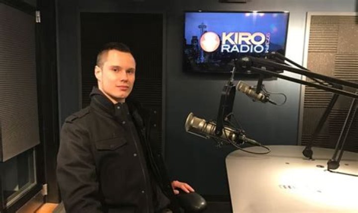 Where does Colton Harris Moore live?