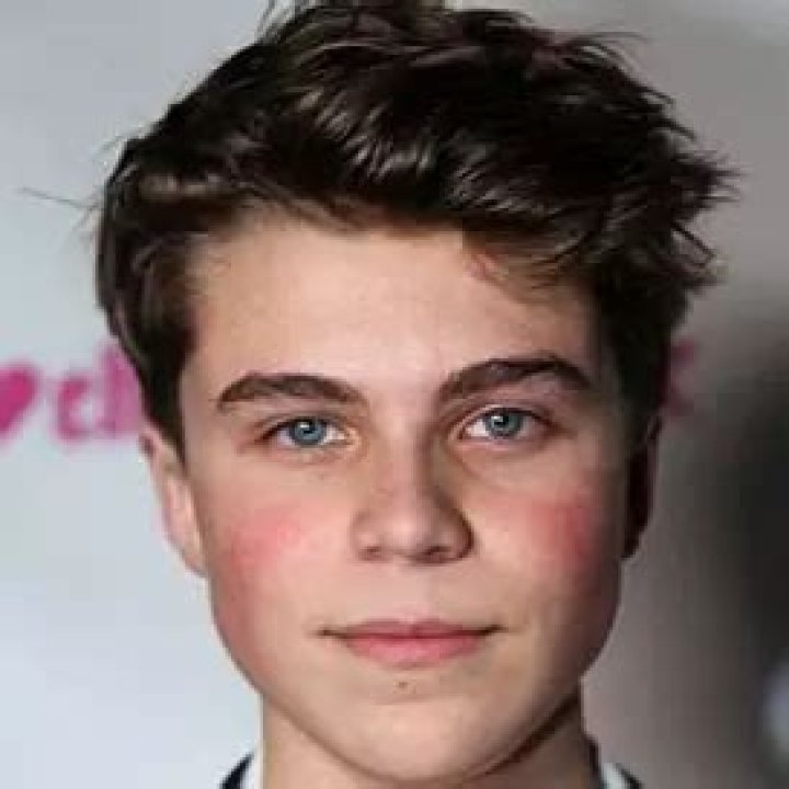 William Lipton - Age, Family, Bio