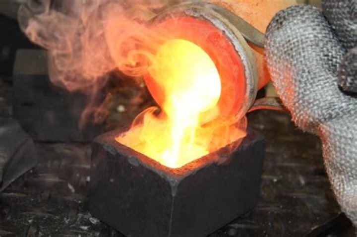 Would gold melt in a fire?